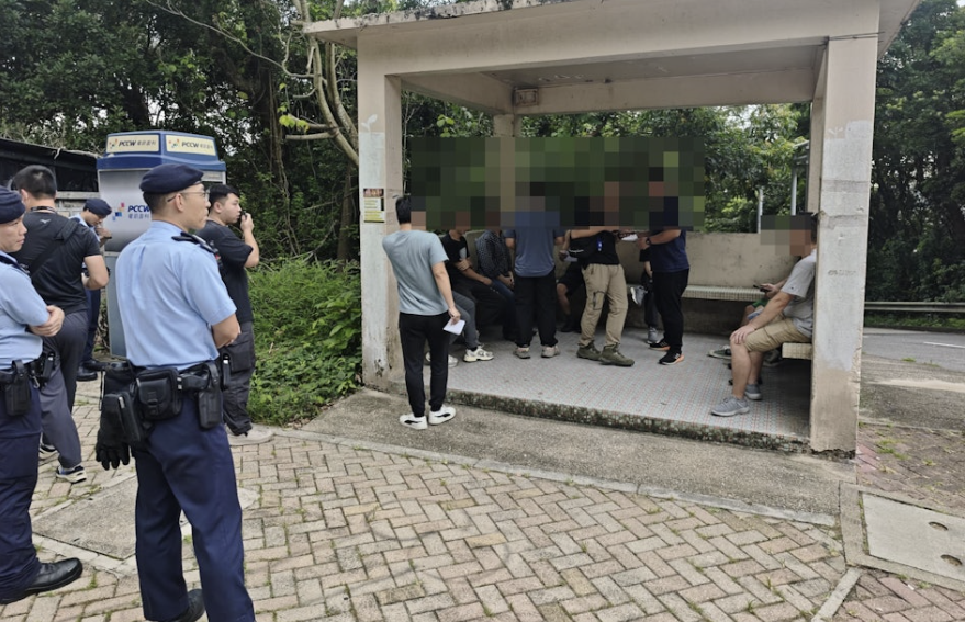 相思灣現多名可疑人士　警趕至帶走8人　正調查有否涉及其他案件