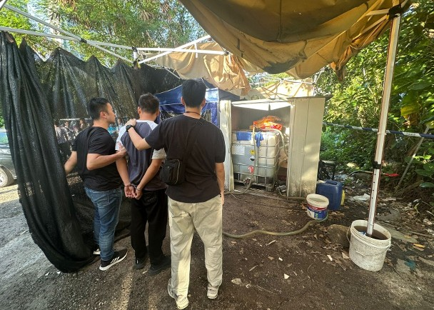 搗大嶼山非法油站檢550公升汽油 男子反抗被制服涉3罪被捕