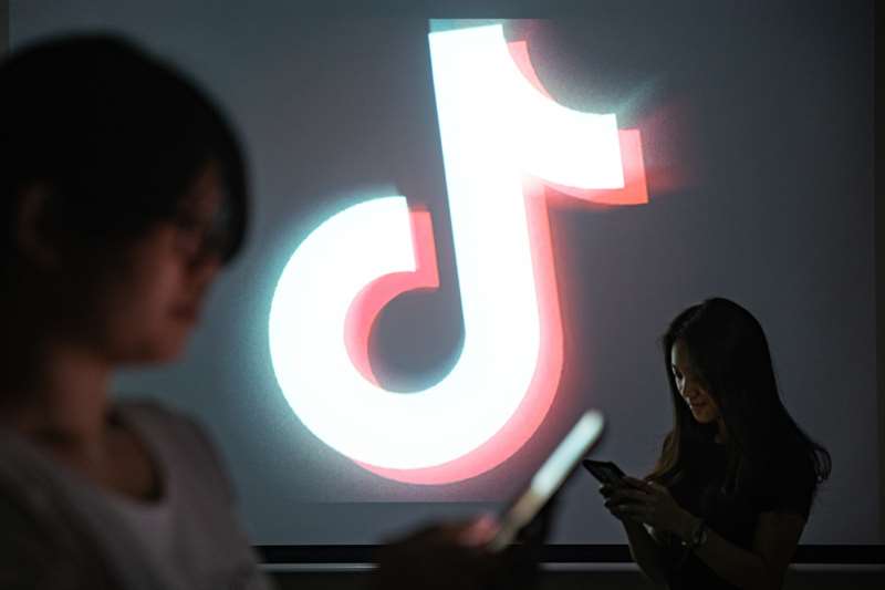 中國抖音整頓違規 下架53.8萬則AI侵權短影音