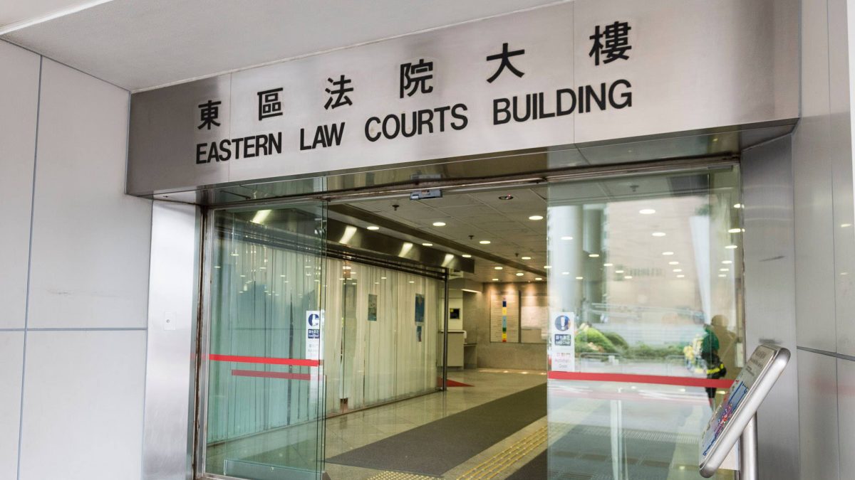 港鐵車廂內向女乘客射精　36歲髮型師判囚28日