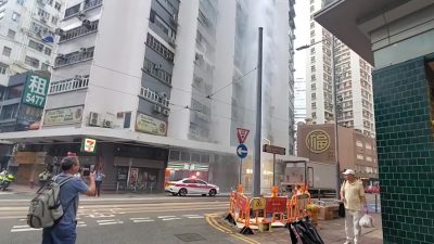 灣仔莊士敦道爆鹹水管　水柱達8層樓高