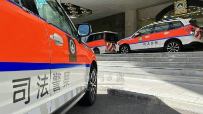 海關搗關閘水貨點 檢九百公斤凍牛板筋