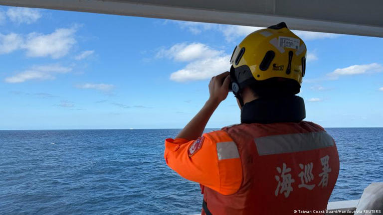 臺灣称大陆海警船“强闯東沙水域”目前双方發生對峙