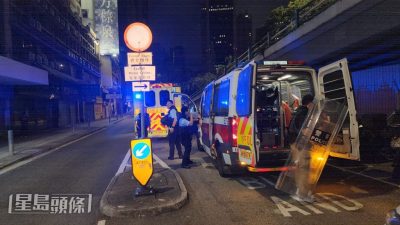 灣仔群煞闖酒吧　持鐵棍雨傘施襲後逃走　傷者清醒送院