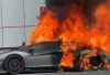 林寶堅尼自焚全車陷火海傳巨響　目擊者：快走！別等下爆炸
