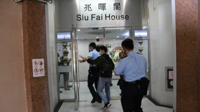 屯門兆康苑單位充電器著火爆炸 女住戶救火燒傷腳送院