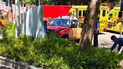 牛頭角的士上周三剷上行人路　再多一名女途人不治