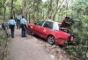 將軍澳馬游塘的士入錯小路　撞壆爆胎險墮崖　司機：幾有經驗都死