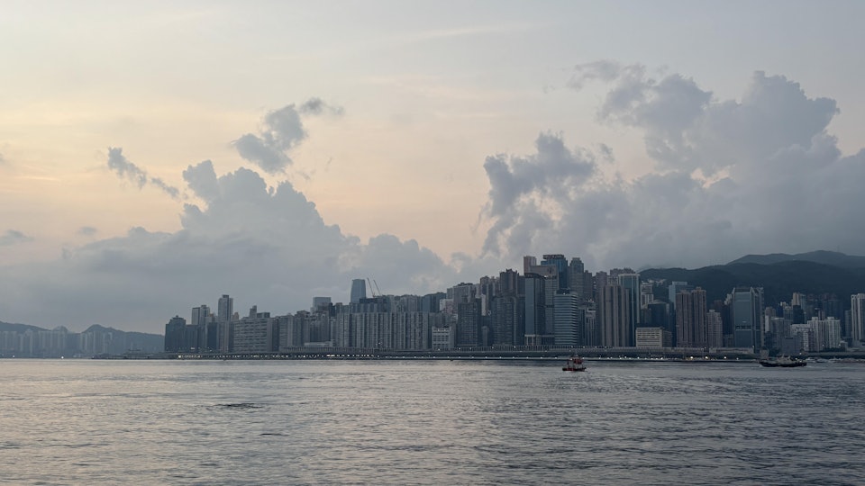 酷熱天氣｜今日局部有驟雨約34度　未來兩日部份地區35度或以上