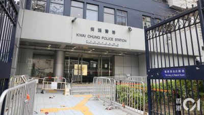 葵涌工廈對開起火波及輕型貨車　原因有可疑　警暫列縱火調查