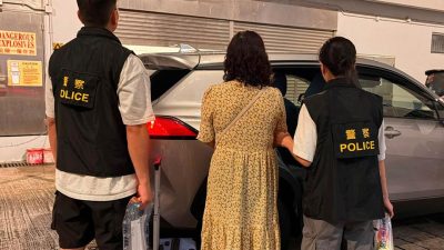 警荃灣掃黃檢大量避孕套　59歲女被捕　案件今日提堂