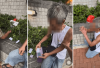 元朗背心男搶手袋遭熱心途人當場制服 合十雙手跪地求饒：原諒我一次