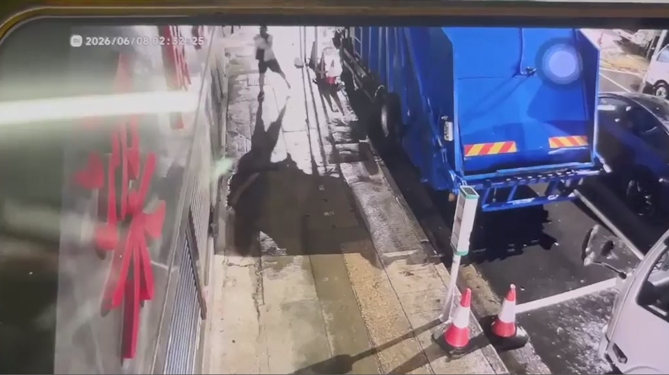 大角咀店舖遭淋屎漆油　老闆疑幫客解圍惹報復　天眼直擊男子犯案