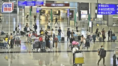 警方海關機場聯合行動 檢市值860萬大麻花 入境36歲內地男涉販毒被捕