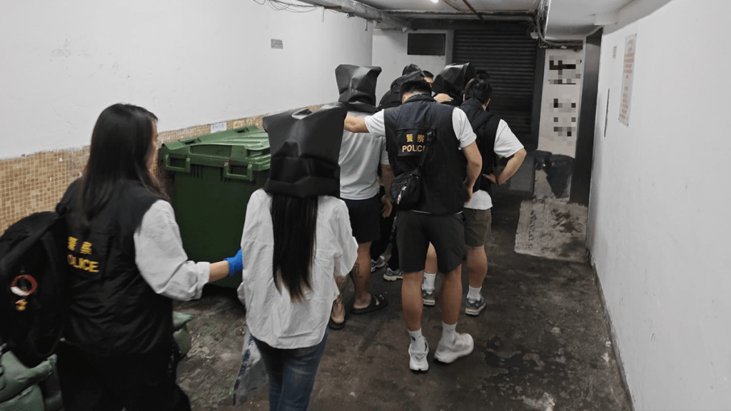 警破觀塘非法賭檔 檢依托咪酯煙彈釣魚機拘7男女