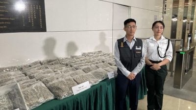 泰國空運衣物來港做掩飾　海關緝81公斤大麻花值$1,450萬拉運輸男